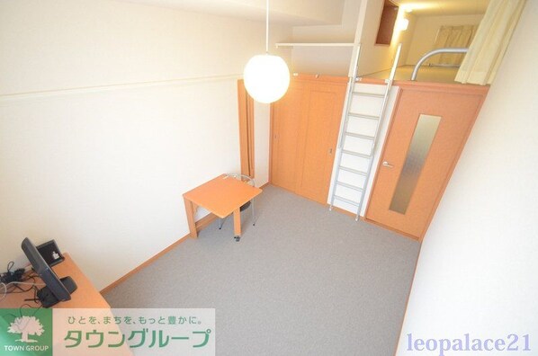 レオパレスブルースカイ 阿久和の物件内観写真